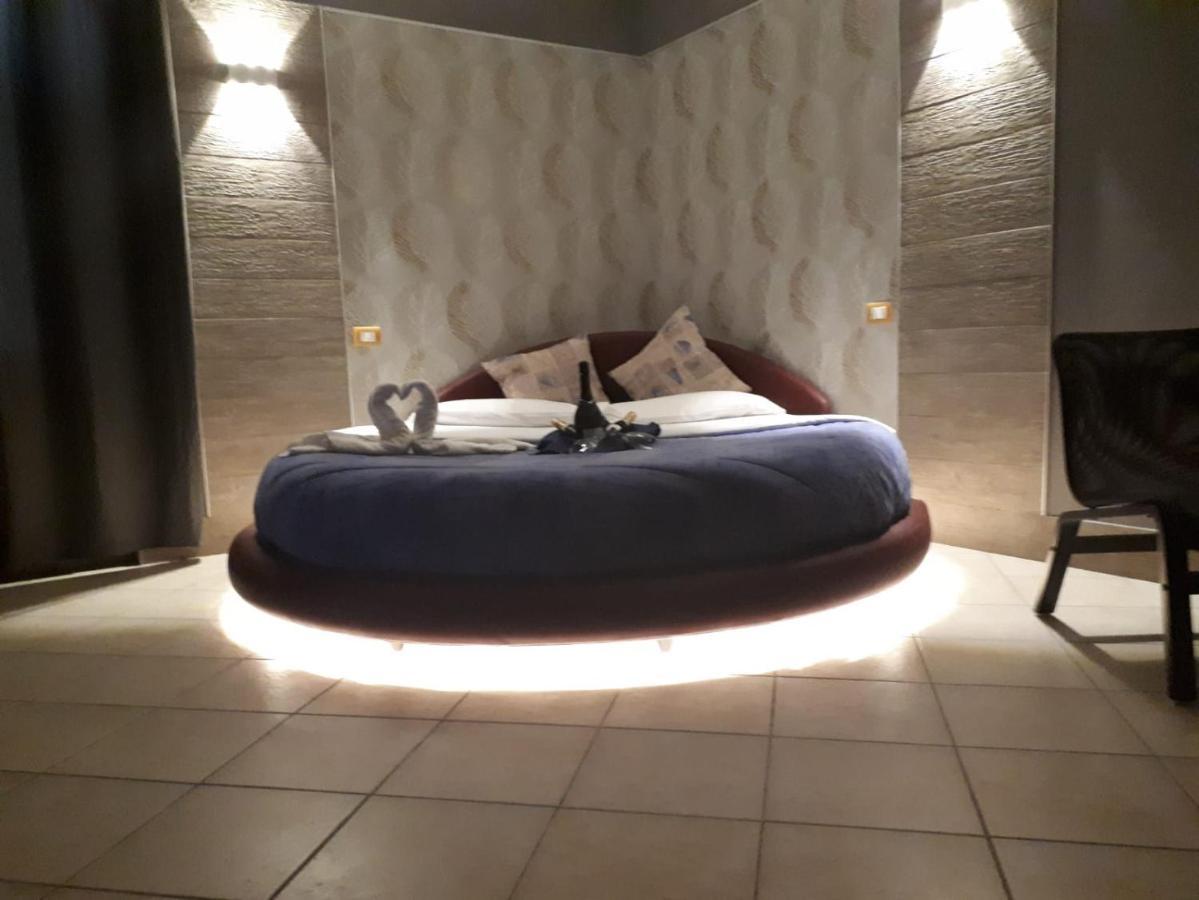 Thaire Resort Castel Volturno Exterior photo