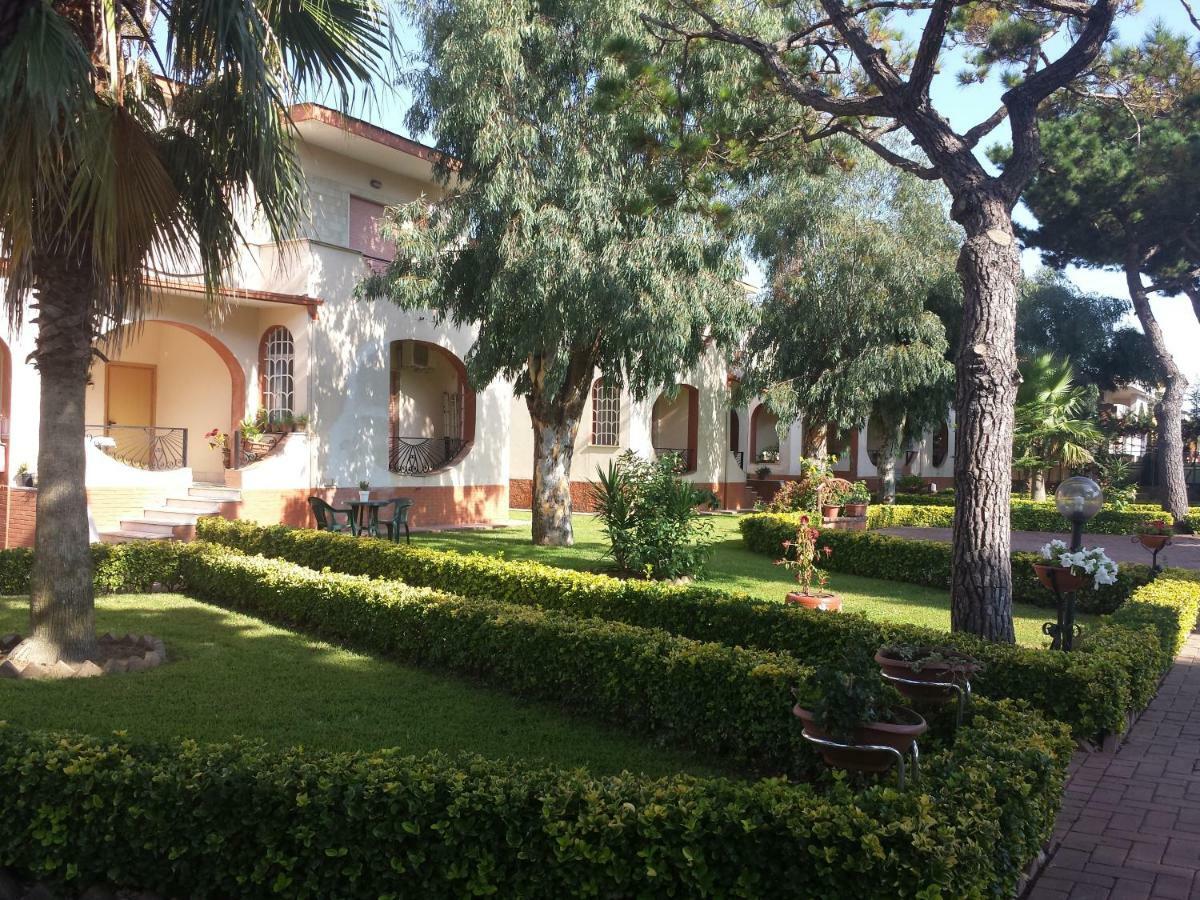 Thaire Resort Castel Volturno Exterior photo